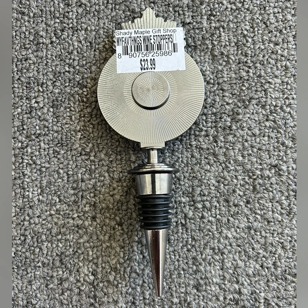 Funny elegant wine stopper with rhinestones